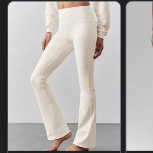 Cream alo yoga pants